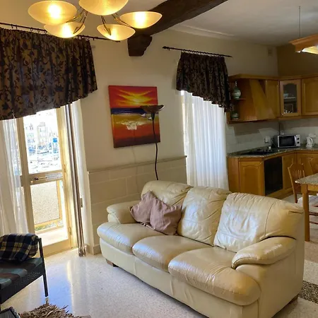 Seaview Апартаменты